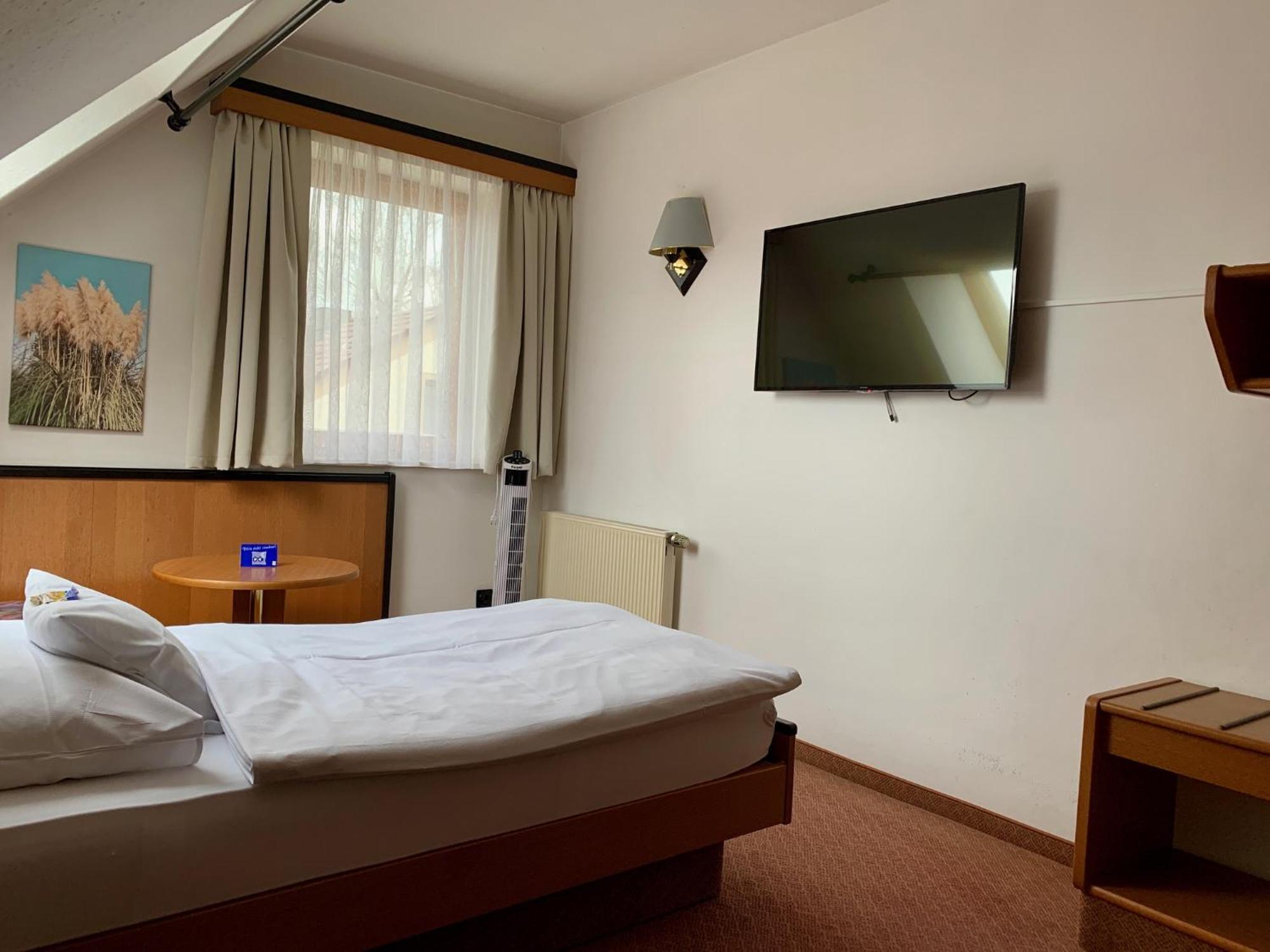 Hotel Seebach Großenseebach Extérieur photo